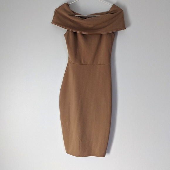 Boohoo dress - Picture 2 of 3